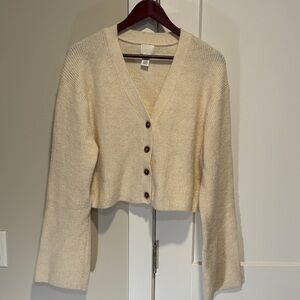 H&M Cream Knit Button-Up Women's Crop Cardigan wide sleeves size large